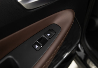 Подержанный автомобиль Hyundai Santa Fe 2018 года (28 фото)