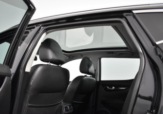 Подержанный автомобиль Nissan Qashqai 2016 года (13 фото)