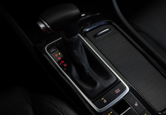 Подержанный автомобиль Kia Optima Sedan 2018 года (18 фото)