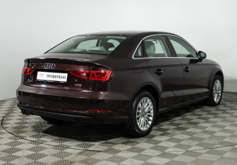Подержанный автомобиль Audi A3 Sedan 2014 года (5 фото)