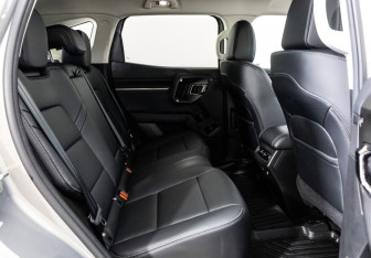 Подержанный автомобиль Haval H7 2025 года (27 фото)