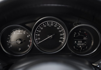 Подержанный автомобиль Mazda 6 Sedan 2018 года (17 фото)