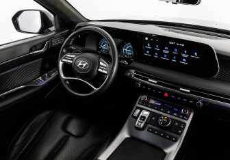 Подержанный автомобиль Hyundai Palisade 2022 года (16 фото)