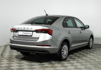 Подержанный автомобиль Skoda Rapid Liftback 2021 года (5 фото)