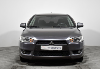 Подержанный автомобиль Mitsubishi Lancer Sedan 2008 года (2 фото)