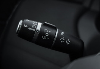 Подержанный автомобиль Land Rover Range Rover Evoque 2012 года (22 фото)