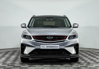 Подержанный автомобиль Geely Coolray 2022 года (2 фото)