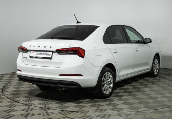 Подержанный автомобиль Skoda Rapid Liftback 2020 года (5 фото)