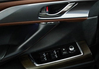 Подержанный автомобиль Mazda CX-9 2019 года (22 фото)