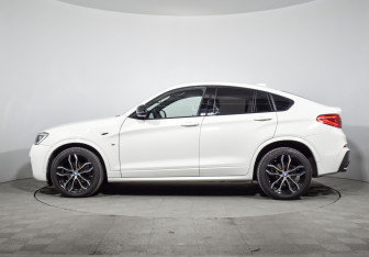 Подержанный автомобиль BMW X4 2015 года (8 фото)