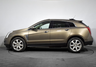 Подержанный автомобиль Cadillac SRX 2014 года (8 фото)