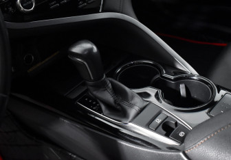 Подержанный автомобиль Toyota Camry Sedan 2018 года (12 фото)