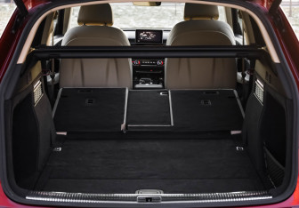 Подержанный автомобиль Audi Q5 2019 года (37 фото)