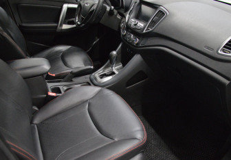 Подержанный автомобиль Chery Tiggo 5 2015 года (12 фото)