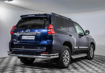 Подержанный автомобиль Toyota Land Cruiser Prado 2018 года (5 фото)