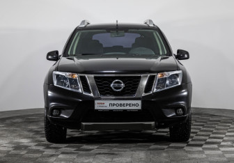 Подержанный автомобиль Nissan Terrano 2019 года (2 фото)