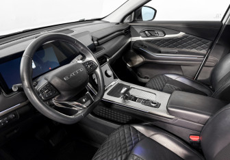 Подержанный автомобиль Exeed TXL 2023 года (9 фото)