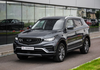 Подержанный автомобиль Geely Atlas Pro 2021 года (3 фото)