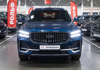 Подержанный автомобиль Geely Monjaro 2024 года (3 фото)