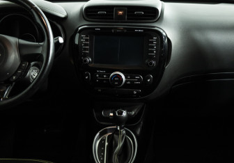 Подержанный автомобиль Kia Soul 2016 года (14 фото)