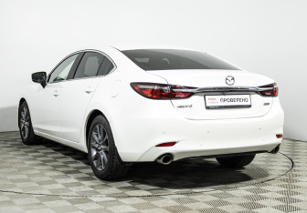 Подержанный автомобиль Mazda 6 Sedan 2018 года (7 фото)