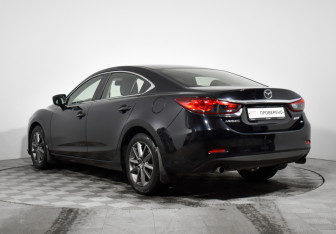 Подержанный автомобиль Mazda 6 Sedan 2017 года (7 фото)