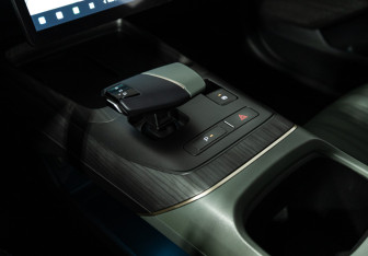 Подержанный автомобиль Changan Lamore 2023 года (17 фото)