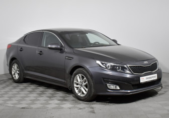 Подержанный автомобиль Kia Optima Sedan 2015 года (3 фото)