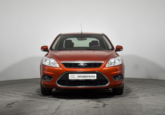 Подержанный автомобиль Ford Focus Sedan 2008 года (2 фото)