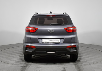 Подержанный автомобиль Hyundai Creta 2021 года (6 фото)