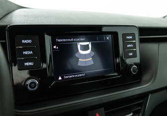 Подержанный автомобиль Skoda Rapid Liftback 2020 года (15 фото)