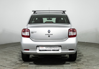 Подержанный автомобиль Renault Logan Sedan 2016 года (6 фото)