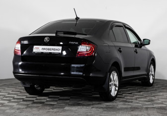 Подержанный автомобиль Skoda Rapid Liftback 2019 года (5 фото)