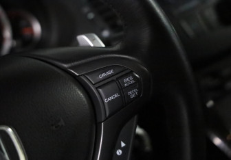 Подержанный автомобиль Honda Accord Sedan 2011 года (18 фото)