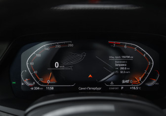 Подержанный автомобиль BMW X5 2021 года (16 фото)
