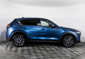 Подержанный автомобиль Mazda CX-5 2018 года (4 фото)