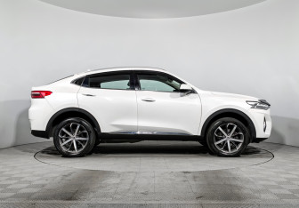 Подержанный автомобиль Haval F7x 2020 года (4 фото)