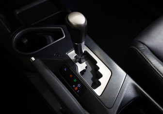 Подержанный автомобиль Toyota RAV4 2017 года (23 фото)