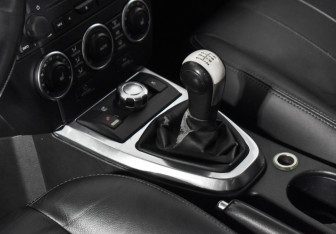 Подержанный автомобиль Land Rover Freelander 2010 года (11 фото)