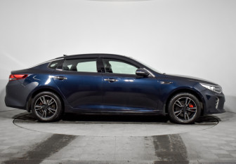 Подержанный автомобиль Kia Optima Sedan 2016 года (4 фото)