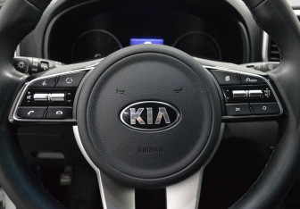Подержанный автомобиль Kia Sportage 2021 года (15 фото)