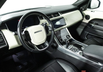 Подержанный автомобиль Land Rover Range Rover Sport 2020 года (11 фото)