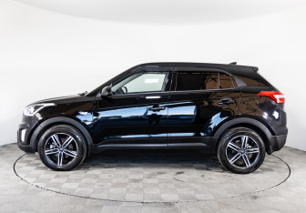 Подержанный автомобиль Hyundai Creta 2019 года (8 фото)