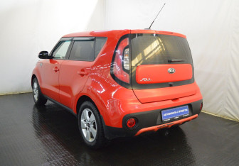 Подержанный автомобиль Kia Soul 2018 года (7 фото)