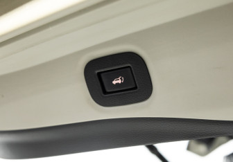 Подержанный автомобиль Nissan X-Trail 2021 года (18 фото)