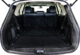 Подержанный автомобиль Nissan Pathfinder 2015 года (32 фото)