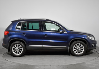 Подержанный автомобиль Volkswagen Tiguan 2011 года (4 фото)