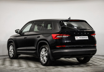 Подержанный автомобиль Skoda Kodiaq 2021 года (7 фото)