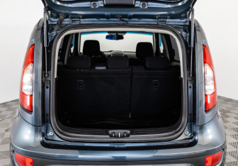 Подержанный автомобиль Kia Soul 2012 года (16 фото)