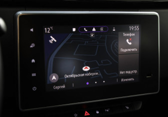 Подержанный автомобиль Renault Arkana 2019 года (13 фото)